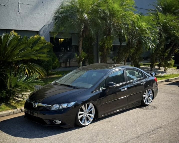 Combo Honda edição Black