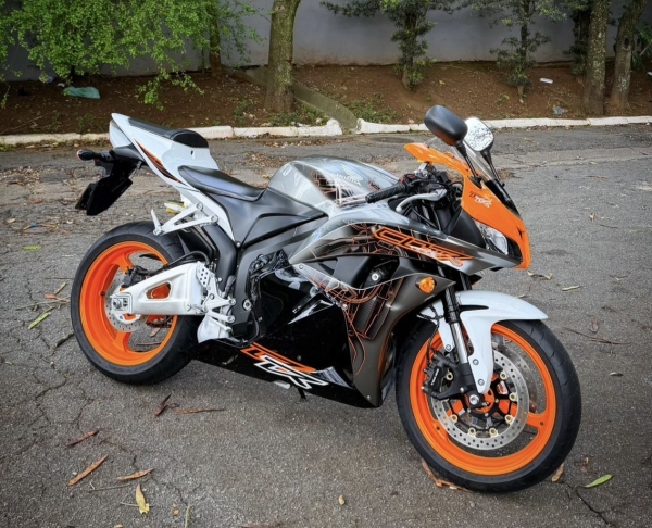CBR 600rr Raio X ou 35k